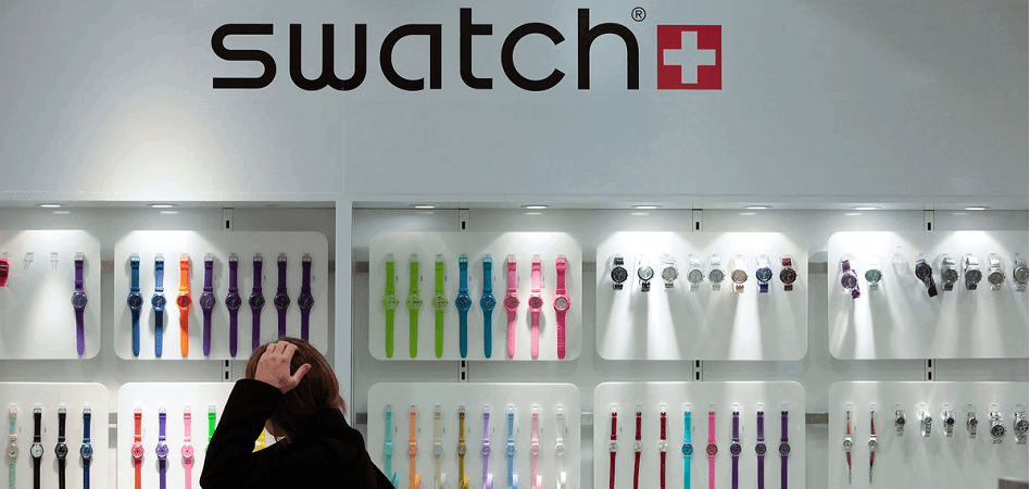 Swatch se desploma en bolsa tras advertir de una caída en su beneficio en los seis primeros meses